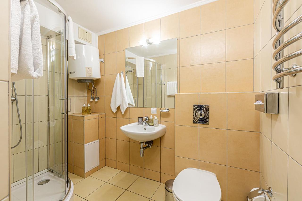 Incognito Boutique Hotel Kiev Luaran gambar