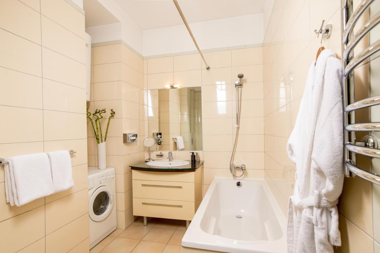 Incognito Boutique Hotel Kiev Luaran gambar